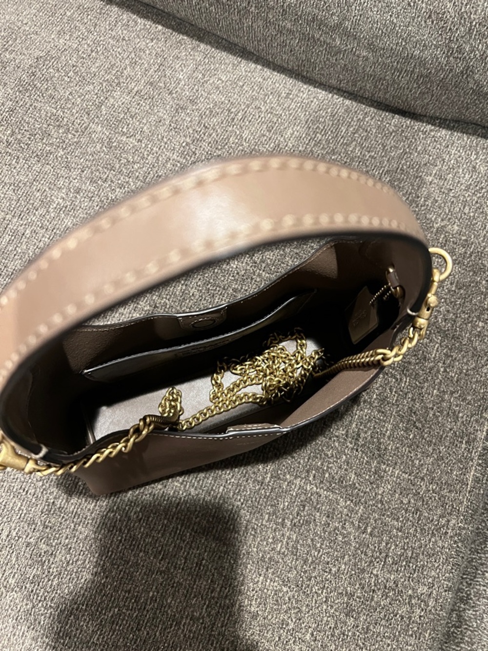 Coach Taupe Leather Shoulder Bag with Gold Chain Accents - Picture 2 of 7